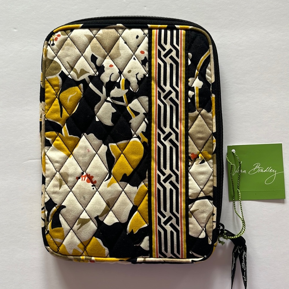 Vera Bradley Sleeve Tablet Case Small Dogwood E-Reader Kindle 6.5" x 8.5…
